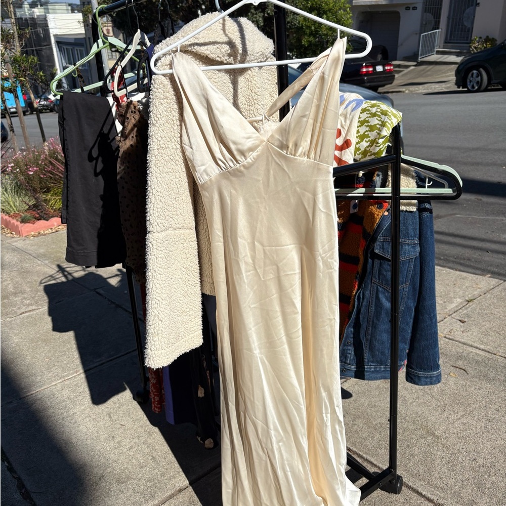 Elegant Cream Maxi Dress